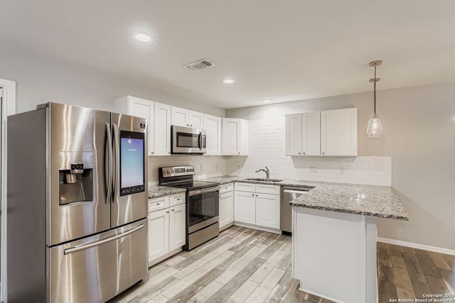 3203 Quakertown, San Antonio, TX 78230