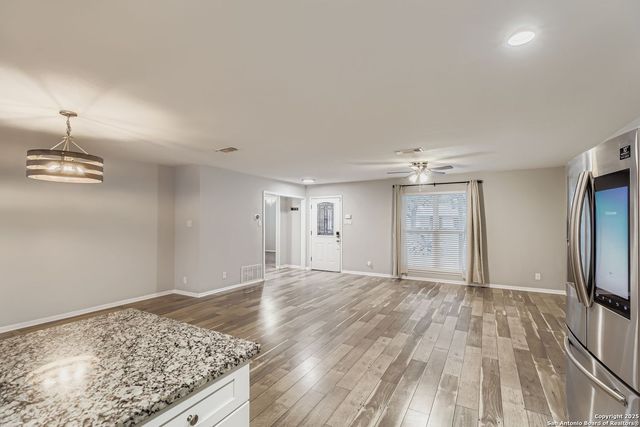 3203 Quakertown, San Antonio, TX 78230