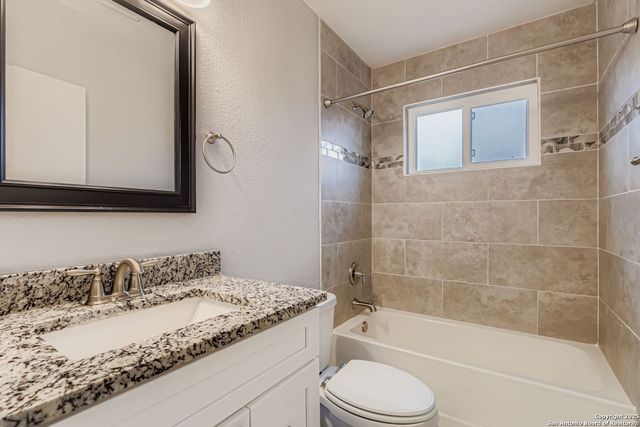 3203 Quakertown, San Antonio, TX 78230