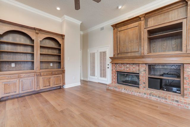 10502 Gary Avenue, Lubbock, TX 79423