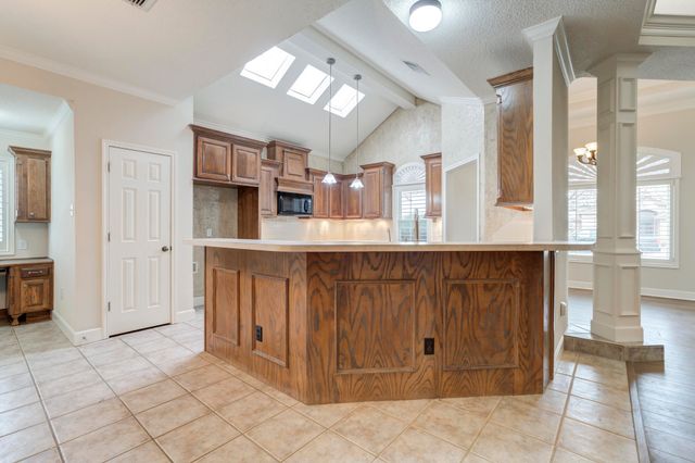 10502 Gary Avenue, Lubbock, TX 79423