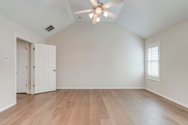 10502 Gary Avenue, Lubbock, TX 79423