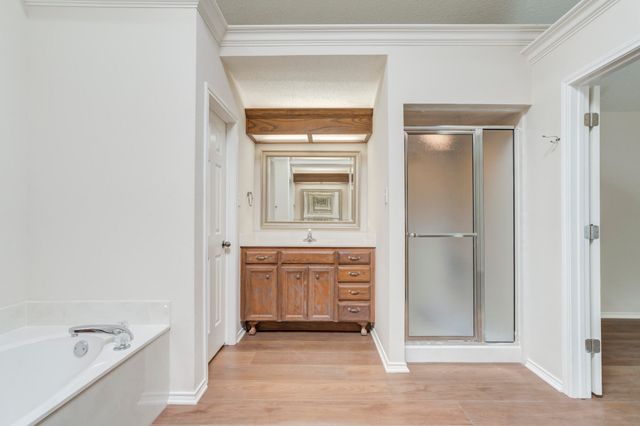 10502 Gary Avenue, Lubbock, TX 79423