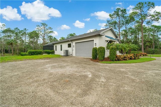 2991 2nd ST NW, Naples, FL 34120