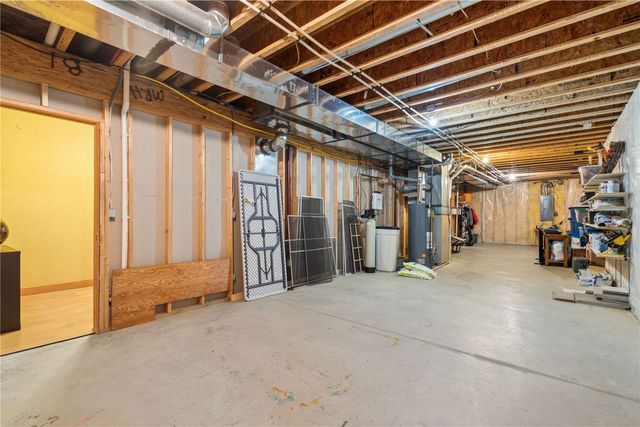 1900 Valentine Drive, Marion, IA 52302