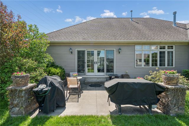 1900 Valentine Drive, Marion, IA 52302