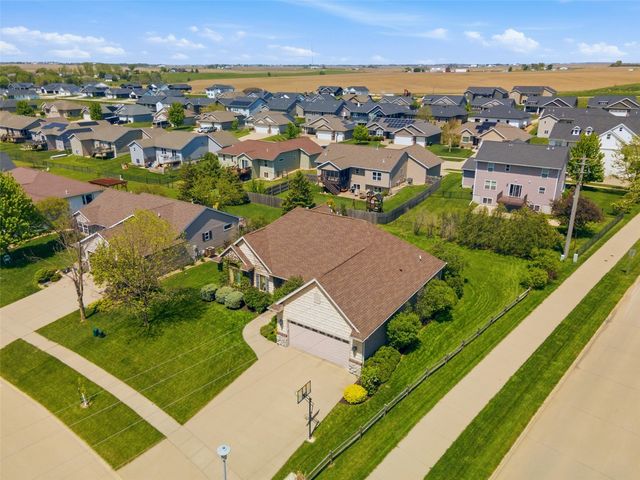 1900 Valentine Drive, Marion, IA 52302