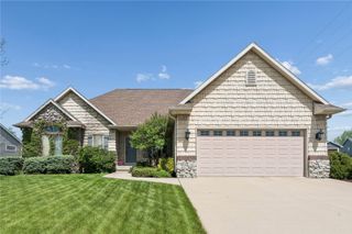 1900 Valentine Drive, Marion, IA 52302
