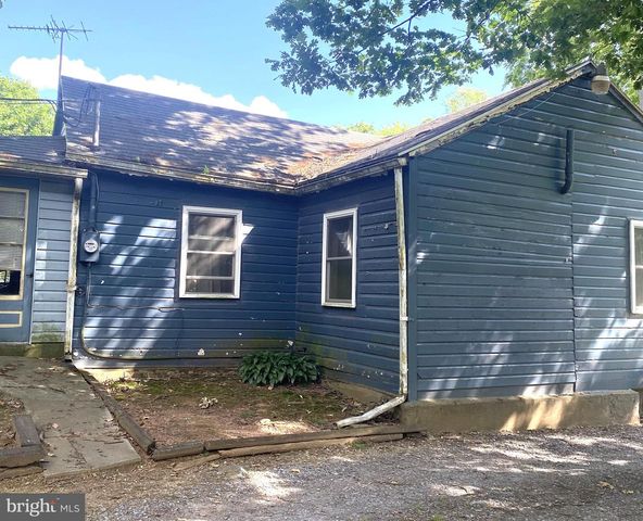 22 FAIRVIEW STREET, Carlisle, PA 17015