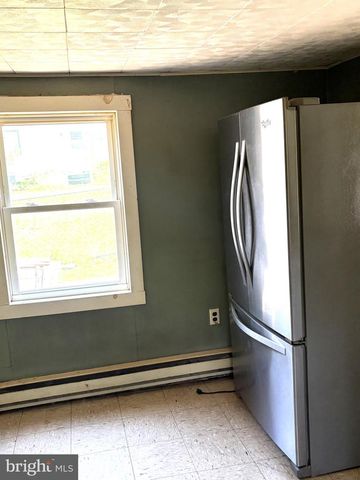 22 FAIRVIEW STREET, Carlisle, PA 17015