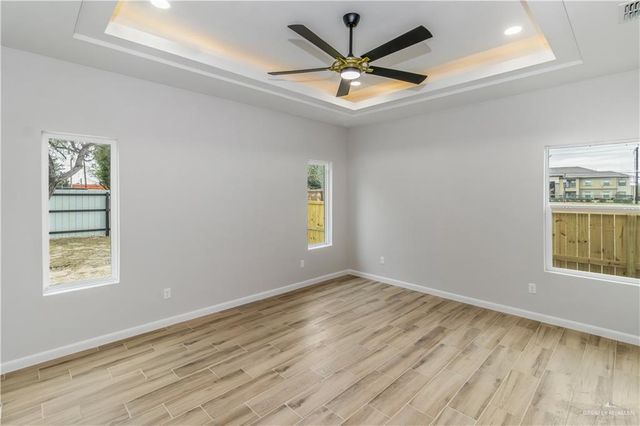 1008 W E Street, Mission, TX 78572