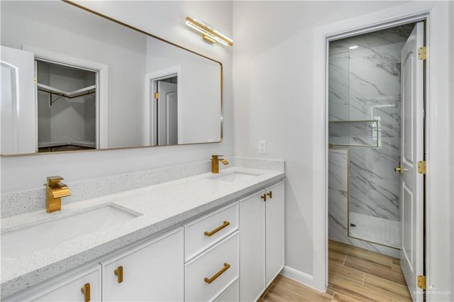 1008 W E Street, Mission, TX 78572