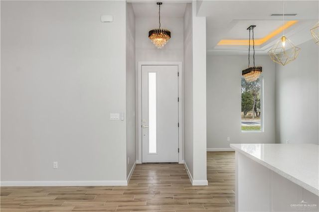 1008 W E Street, Mission, TX 78572