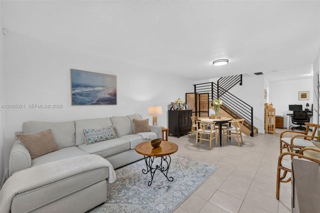 14285 SW 94th Cir Lane 104-25, Miami, FL 33186