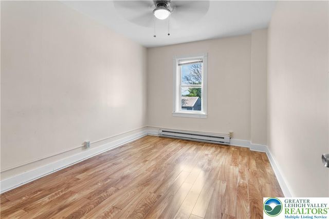 48 South Street, Nazareth Boro, PA 18064