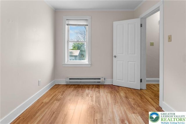 48 South Street, Nazareth Boro, PA 18064