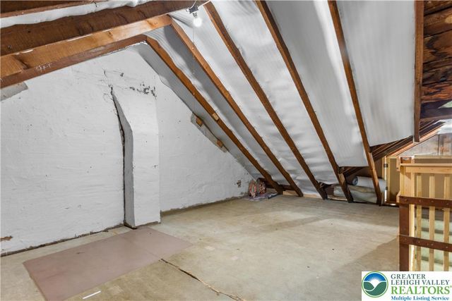 48 South Street, Nazareth Boro, PA 18064