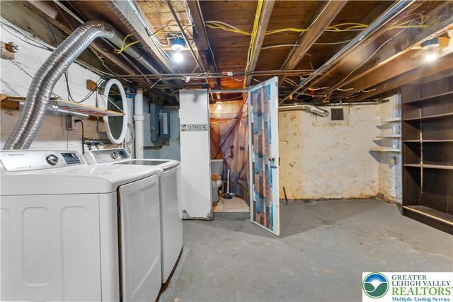 48 South Street, Nazareth Boro, PA 18064