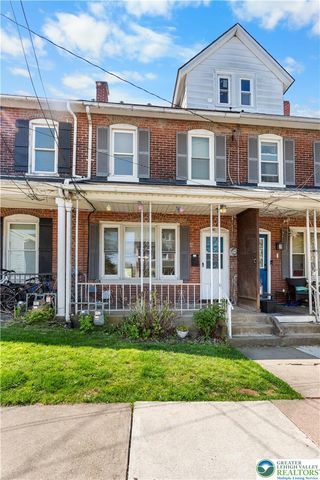 48 South Street, Nazareth Boro, PA 18064