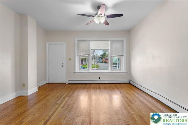 48 South Street, Nazareth Boro, PA 18064