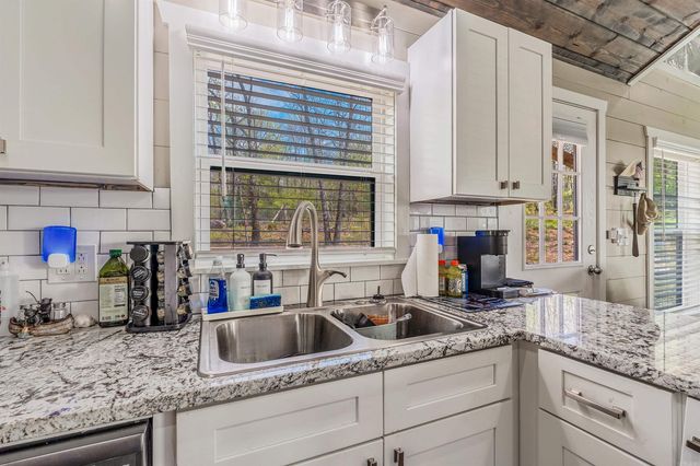 18 Ole Taylor Cove, Cabot, AR 72023