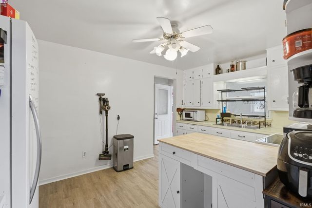 6982 N US 231 Highway, Jasper, IN 47546