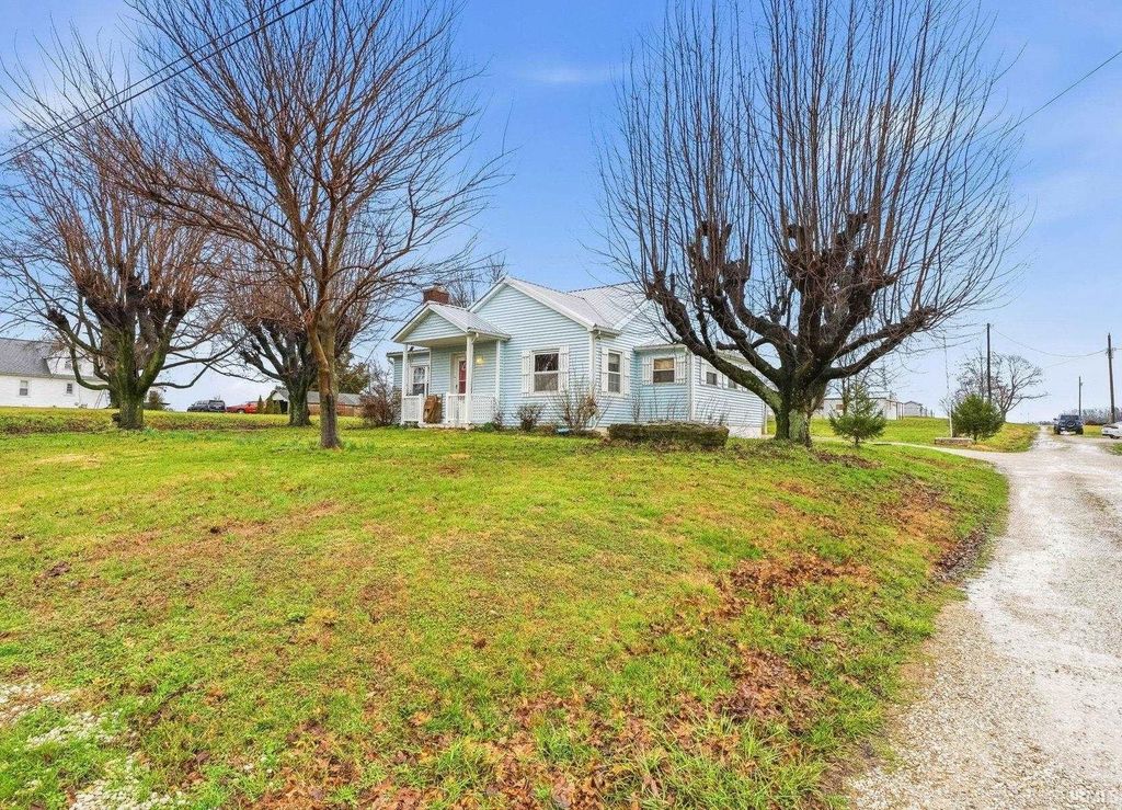 6982 N US 231 Highway, Jasper, IN 47546