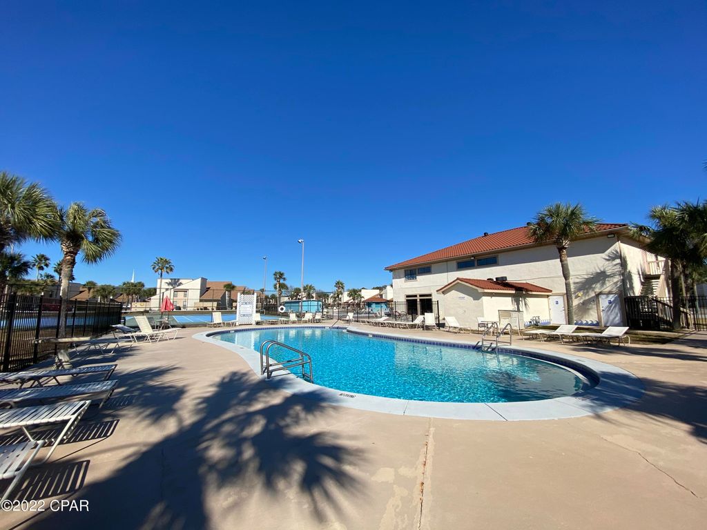 Image 38 of property listing at 17462 Front Beach Road 78H, Panama City Beach, FL 32413