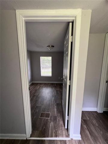 30 Winston Way, Hampton, GA 30228
