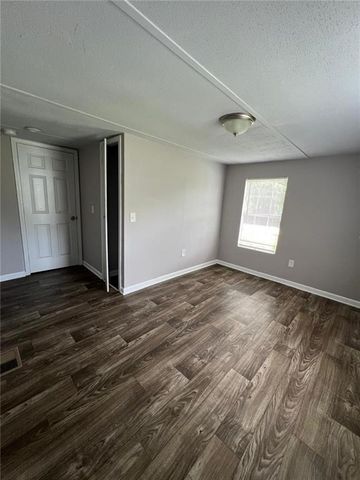 30 Winston Way, Hampton, GA 30228