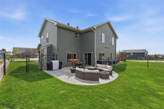 603 Dakota Avenue, Tiffin, IA 52340