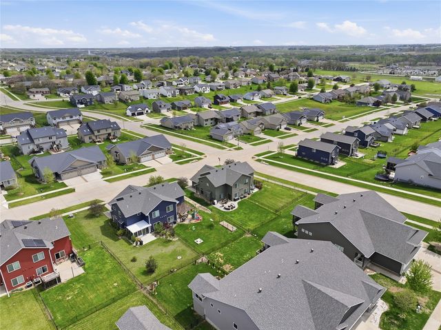 603 Dakota Avenue, Tiffin, IA 52340