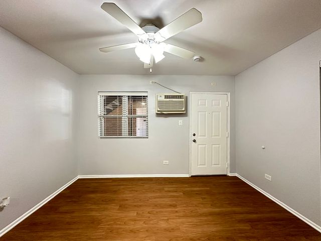 4537 N Dover Street 1C, Chicago, IL 60640