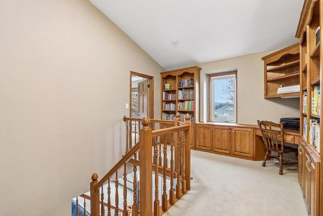 N53W26727 Arrowhead DRIVE, Pewaukee, WI 53072