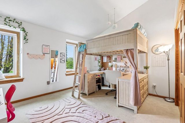 N53W26727 Arrowhead DRIVE, Pewaukee, WI 53072