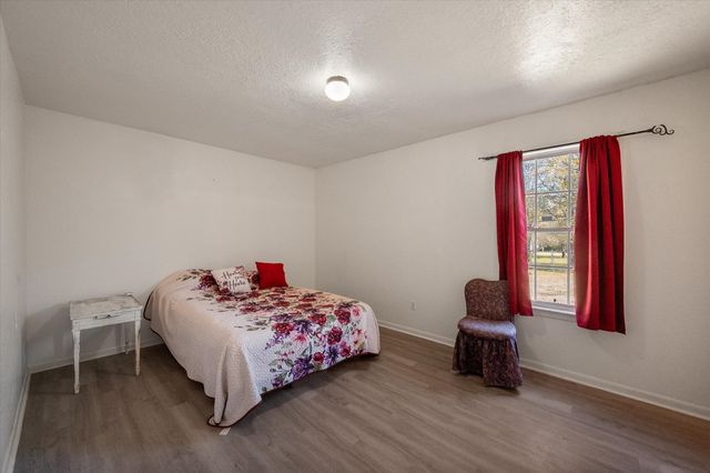 1405 Hidden Hills Drive, Corsicana, TX 75110