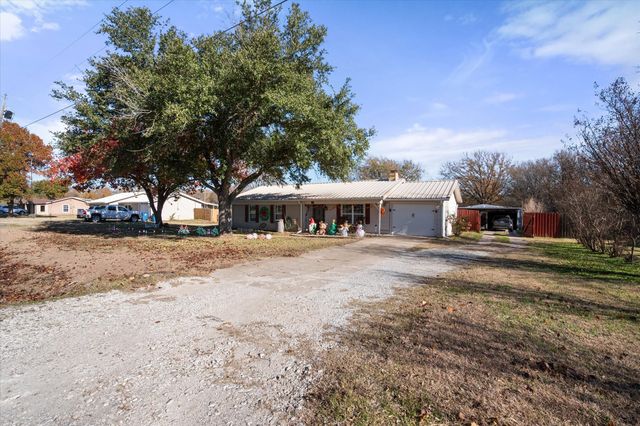 1405 Hidden Hills Drive, Corsicana, TX 75110