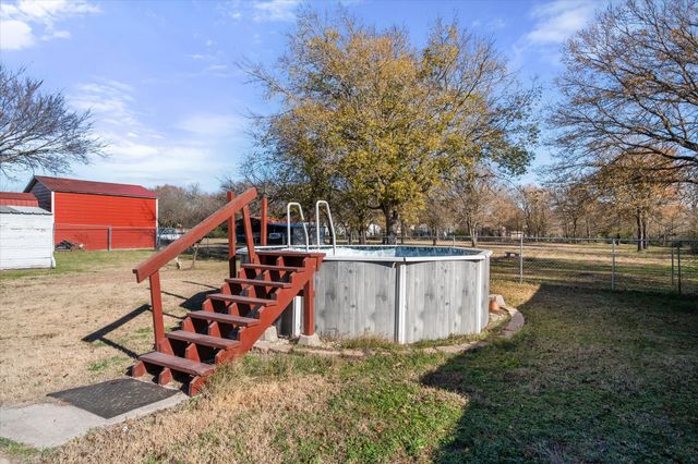 1405 Hidden Hills Drive, Corsicana, TX 75110