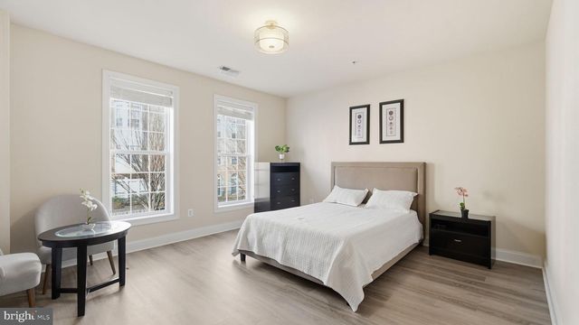 15177 LANCASHIRE DR, Woodbridge, VA 22191