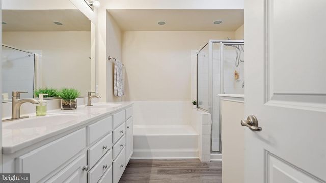 15177 LANCASHIRE DR, Woodbridge, VA 22191