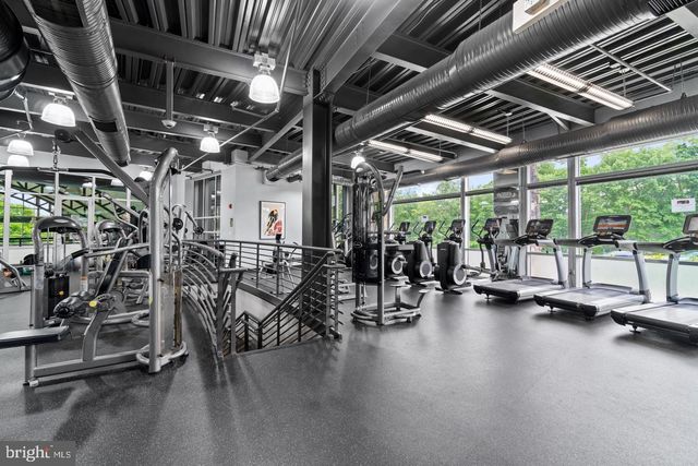 15177 LANCASHIRE DR, Woodbridge, VA 22191