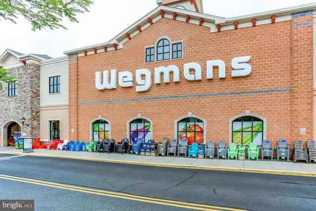 15177 LANCASHIRE DR, Woodbridge, VA 22191