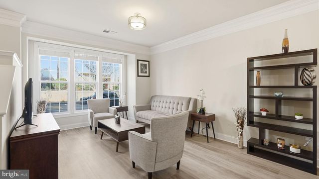 15177 LANCASHIRE DR, Woodbridge, VA 22191