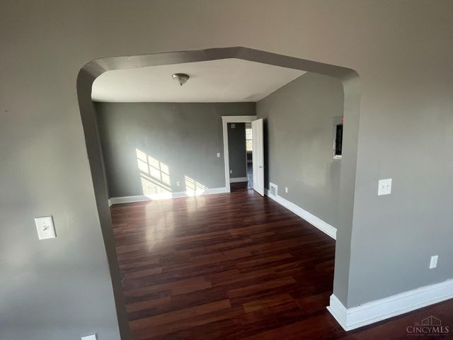 672 N Fred Shuttleworth Circle, Cincinnati, OH 45229