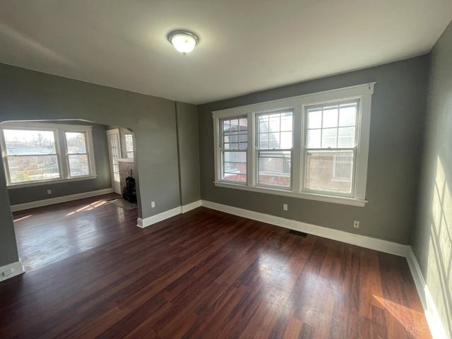 672 N Fred Shuttleworth Circle, Cincinnati, OH 45229