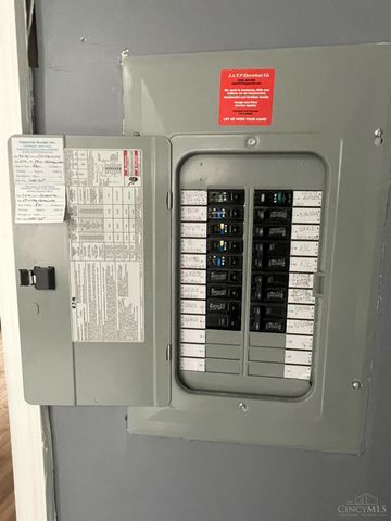 672 N Fred Shuttleworth Circle, Cincinnati, OH 45229