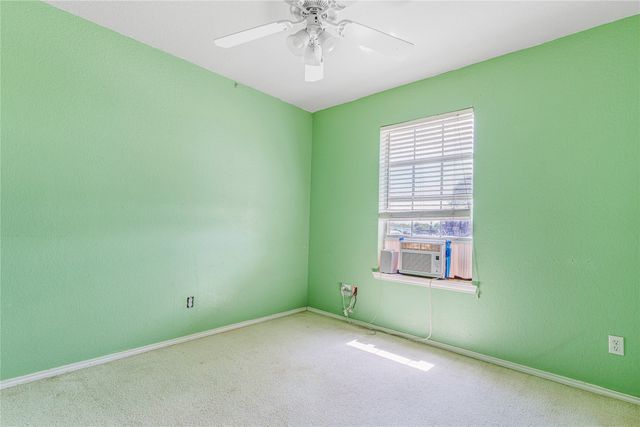 5717 Madge Place, Haltom City, TX 76117