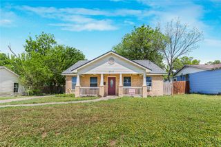 5717 Madge Place, Haltom City, TX 76117