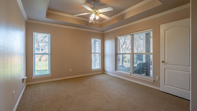 5615 Equestrian Court, Granbury, TX 76049