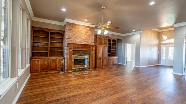 5615 Equestrian Court, Granbury, TX 76049